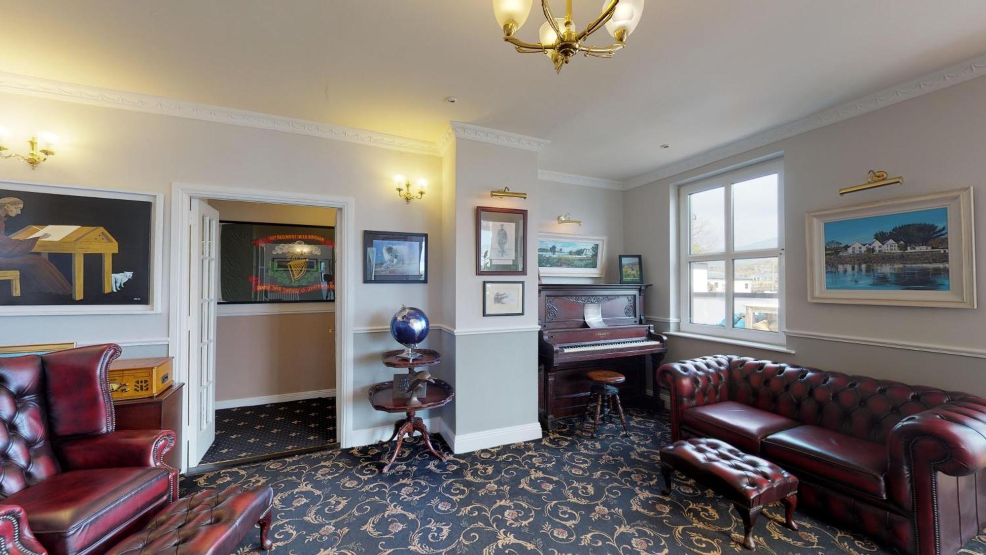 Отель Milltown House Дингл Экстерьер фото