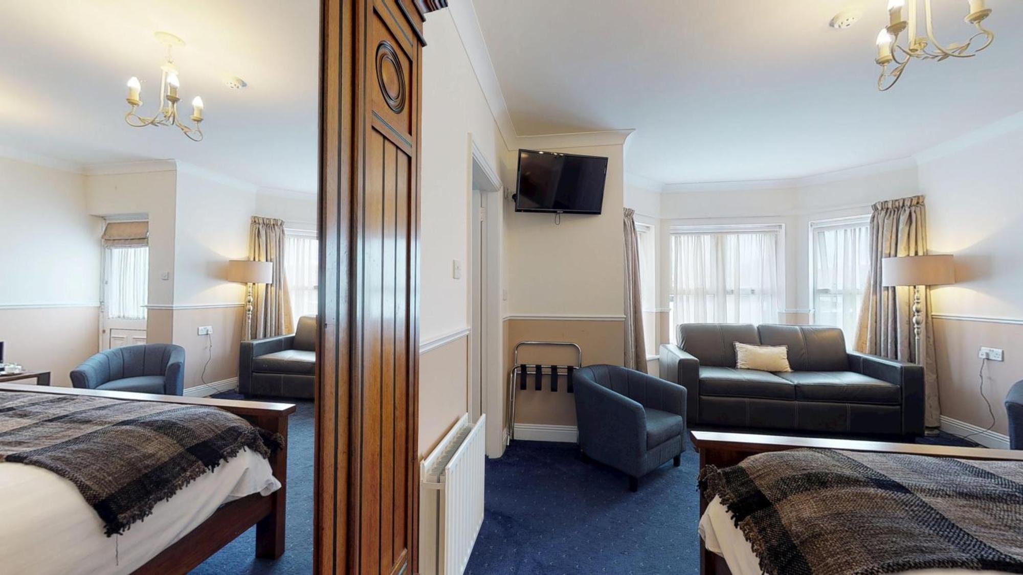 Отель Milltown House Дингл Номер фото